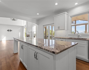 1231 Ellington Court - Photo Thumbnail 24