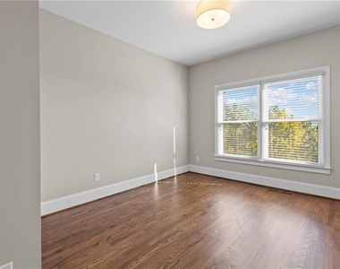 1231 Ellington Court - Photo Thumbnail 28