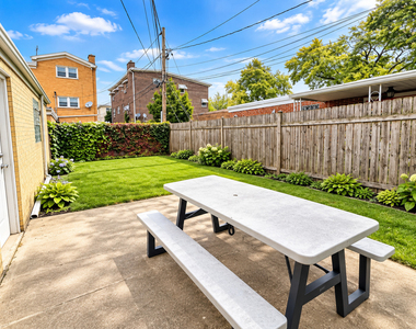 1145 Arnold Court - Photo Thumbnail 12