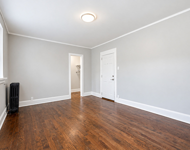 6912 N Ashland Boulevard - Photo Thumbnail 4