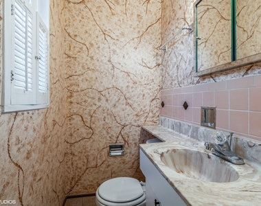 6240 N Cicero Avenue - Photo Thumbnail 11