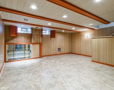 6240 N Cicero Avenue - Photo Thumbnail 12