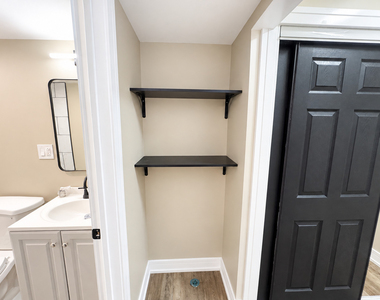 204 Shabbona Drive - Photo Thumbnail 11