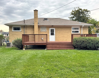 690 N Michigan Street - Photo Thumbnail 14