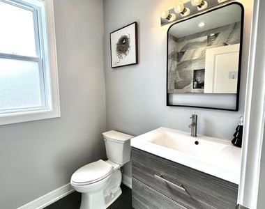 2839 N Rutherford Avenue - Photo Thumbnail 22
