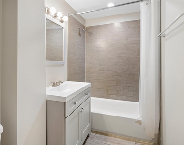 3923 W Ainslie Street - Photo Thumbnail 21