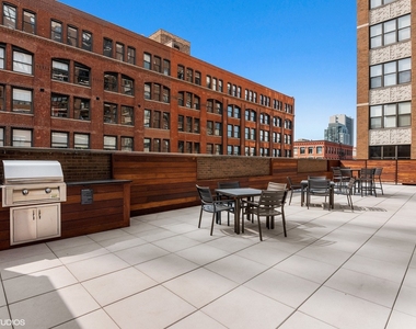 849 N Franklin Street - Photo Thumbnail 18