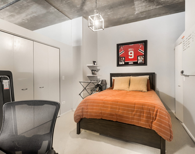 849 N Franklin Street - Photo Thumbnail 15