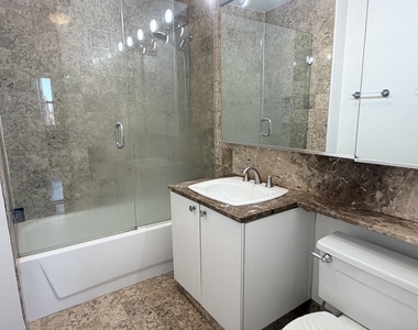 40 E Cedar Street - Photo Thumbnail 14