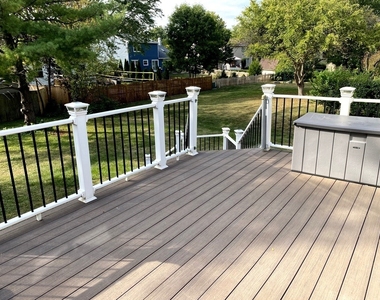 2441 Waupaca Court - Photo Thumbnail 16