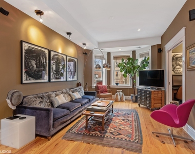 5514 N Paulina Street - Photo Thumbnail 1