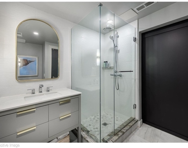 1660 N Hudson Avenue - Photo Thumbnail 23