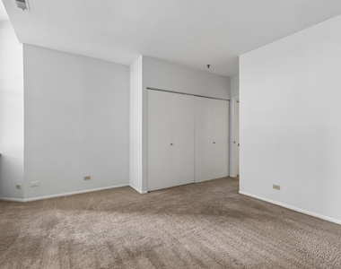 740 S Federal Street - Photo Thumbnail 10