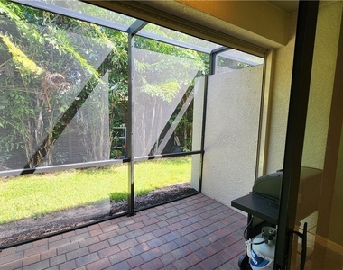 15090 Cortona Way - Photo Thumbnail 14