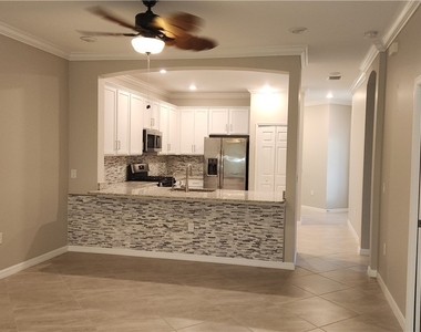 15090 Cortona Way - Photo Thumbnail 4