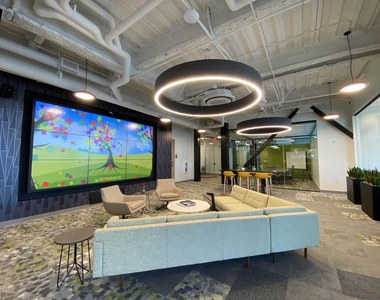 409 Elm - Photo Thumbnail 36