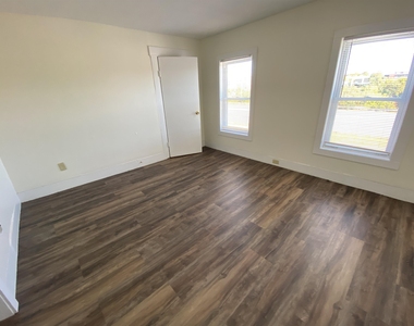 191 Turner - Photo Thumbnail 6