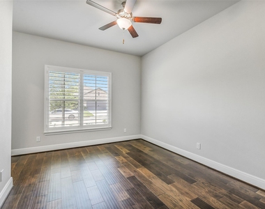 10106 Lehman Drive - Photo Thumbnail 27