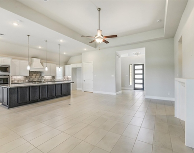 10106 Lehman Drive - Photo Thumbnail 12
