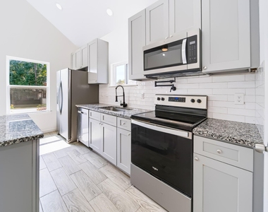 16686 E Lynbrook - Photo Thumbnail 4