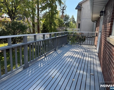 1118 Edgewood - Photo Thumbnail 29