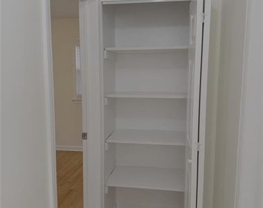 1118 Edgewood - Photo Thumbnail 23