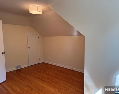 1118 Edgewood - Photo Thumbnail 25