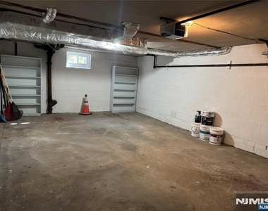 1118 Edgewood - Photo Thumbnail 36