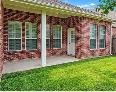 5235 Addison Hills Lane - Photo Thumbnail 2