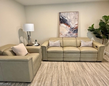 788 Park Shore Drive - Photo Thumbnail 3
