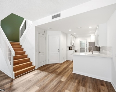 5729 Cove Circle - Photo Thumbnail 5