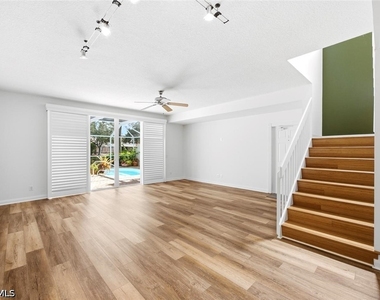 5729 Cove Circle - Photo Thumbnail 4