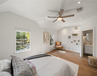 258 Sentry Maple Place - Photo Thumbnail 1