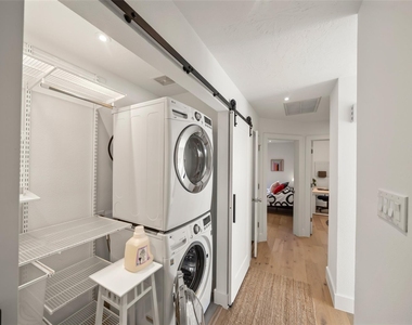 258 Sentry Maple Place - Photo Thumbnail 12