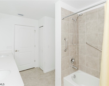 6034 National Boulevard - Photo Thumbnail 10