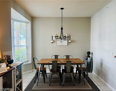 57 Silver Oaks Circle - Photo Thumbnail 16