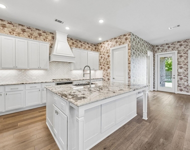 21902 Lake Whitney Court - Photo Thumbnail 9