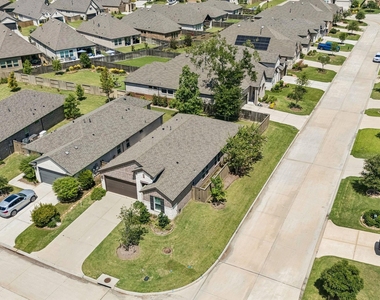 21902 Lake Whitney Court - Photo Thumbnail 24