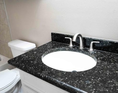 14910 Indian Hill Trail - Photo Thumbnail 5