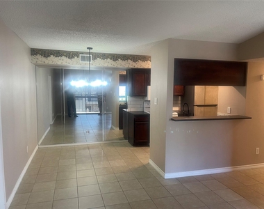 17331 Red Oak Drive - Photo Thumbnail 3