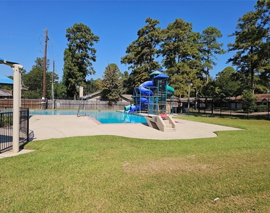 4402 Monteith Drive - Photo Thumbnail 14