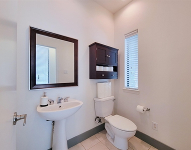 1432 Ennis Street - Photo Thumbnail 40