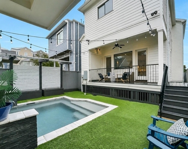 310 W 18th Street - Photo Thumbnail 27