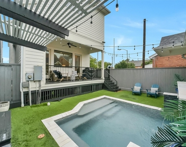 310 W 18th Street - Photo Thumbnail 28