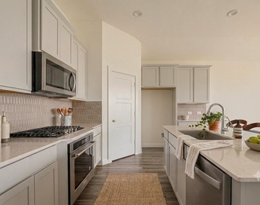 133 Aurora Springs - Photo Thumbnail 1