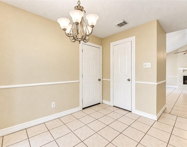 7406 Riptide Drive - Photo Thumbnail 35