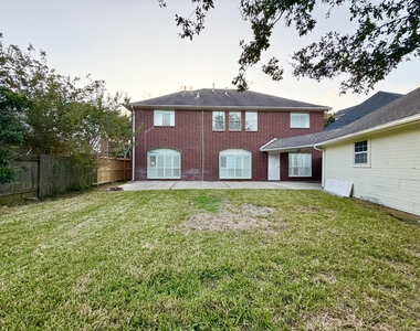 4406 Oak Trail Court - Photo Thumbnail 33