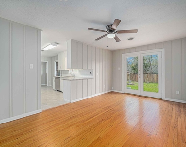1508 N San Jacinto Street - Photo Thumbnail 4