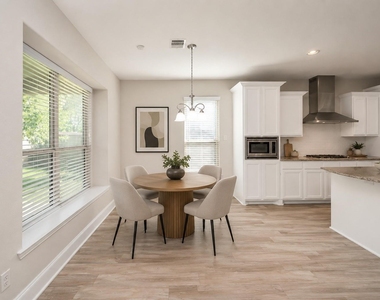 143 W Wading Pond Circle - Photo Thumbnail 18