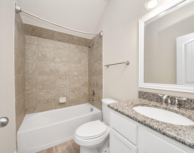 143 W Wading Pond Circle - Photo Thumbnail 31